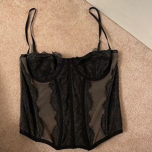 URBAN OUTFITTERS OUT FROM UNDER CORSET